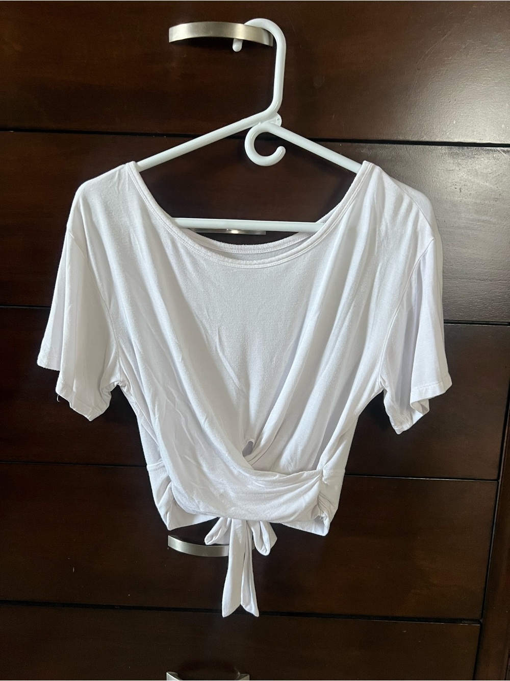 Victoria's Secret White Tie-back Crop Top